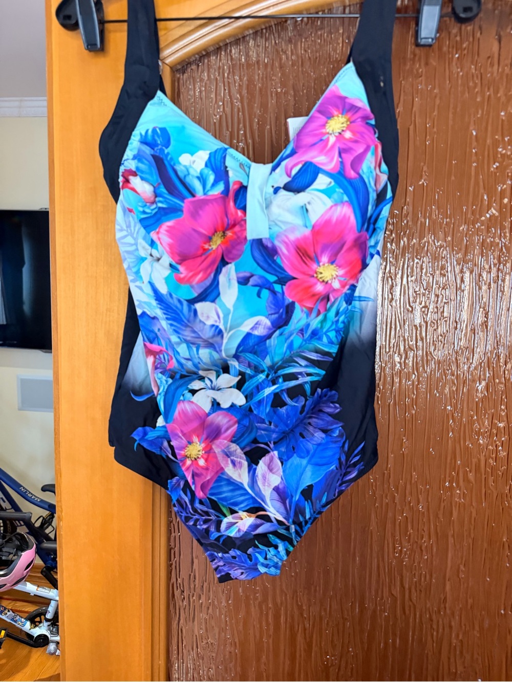 Women’s Floral One-Piece Swimsuit in Blue and Pink s XXL D cup